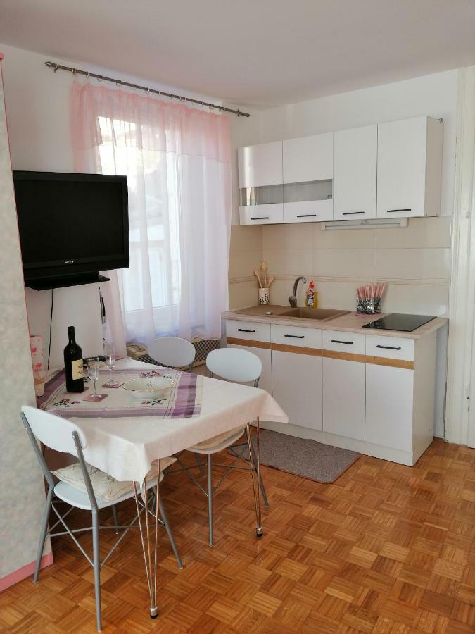 Apartments Pyros Piran Luaran gambar