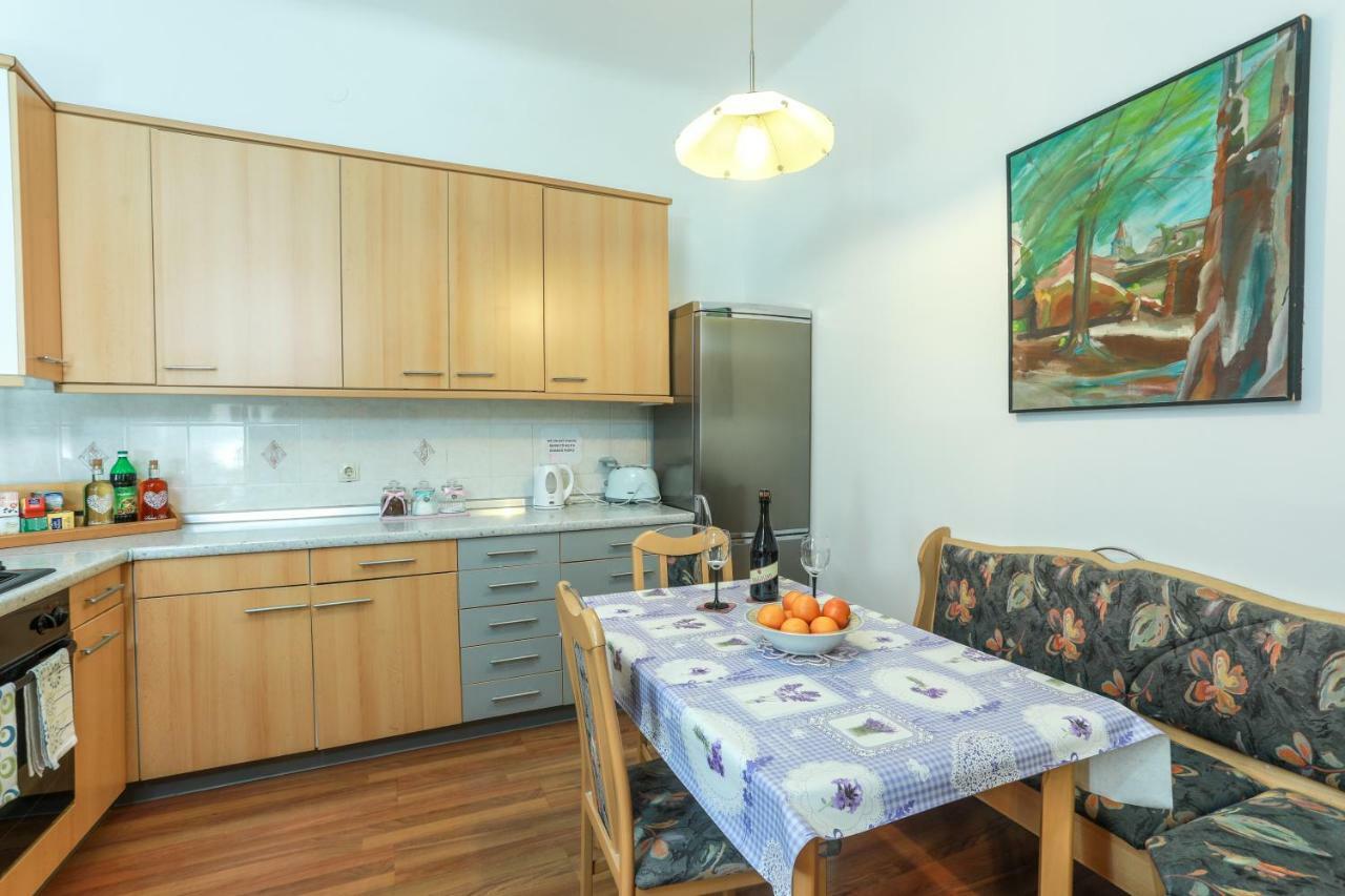 Apartments Pyros Piran Luaran gambar