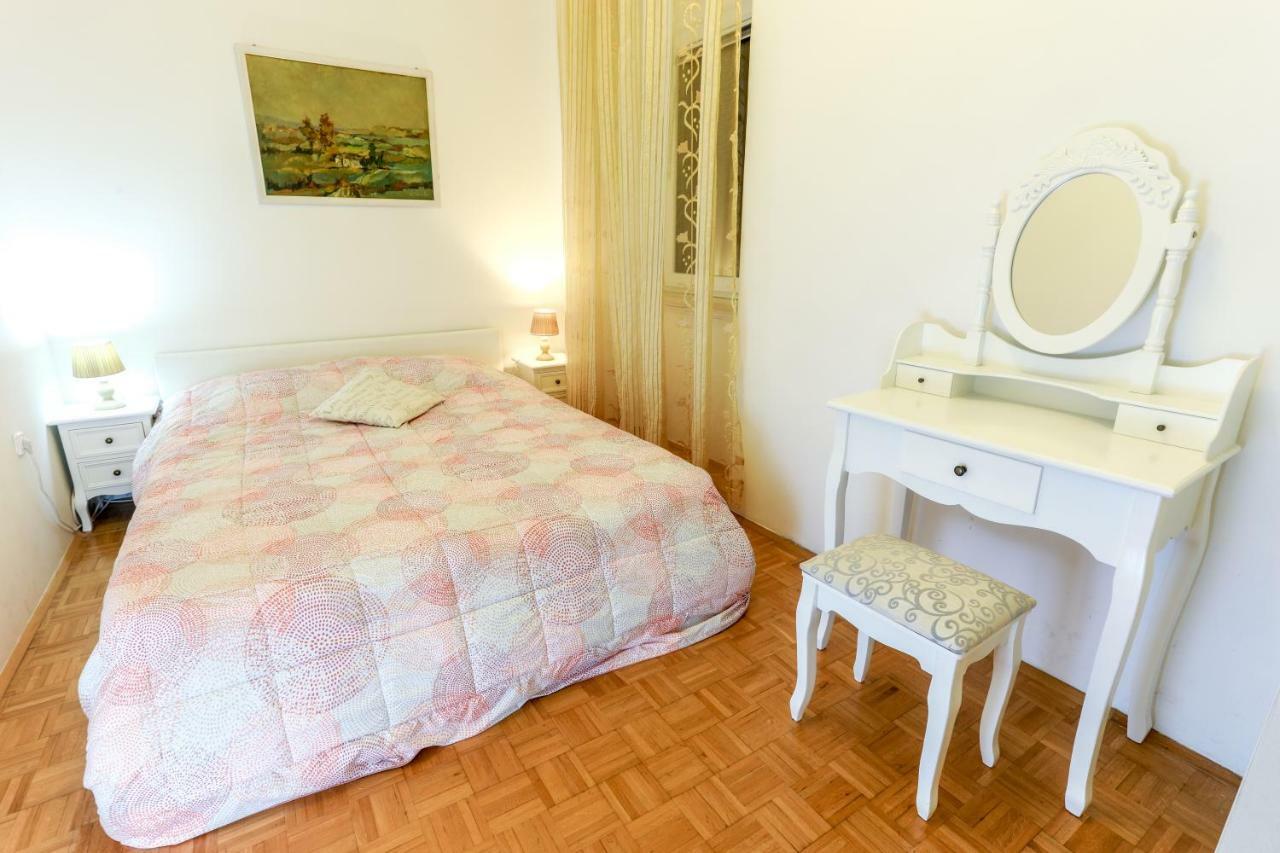 Apartments Pyros Piran Luaran gambar