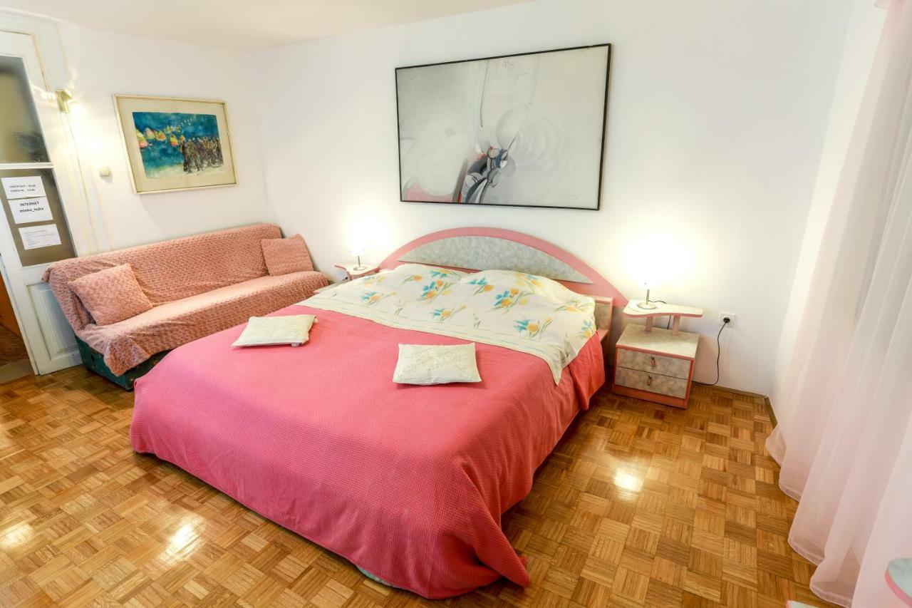 Apartments Pyros Piran Luaran gambar